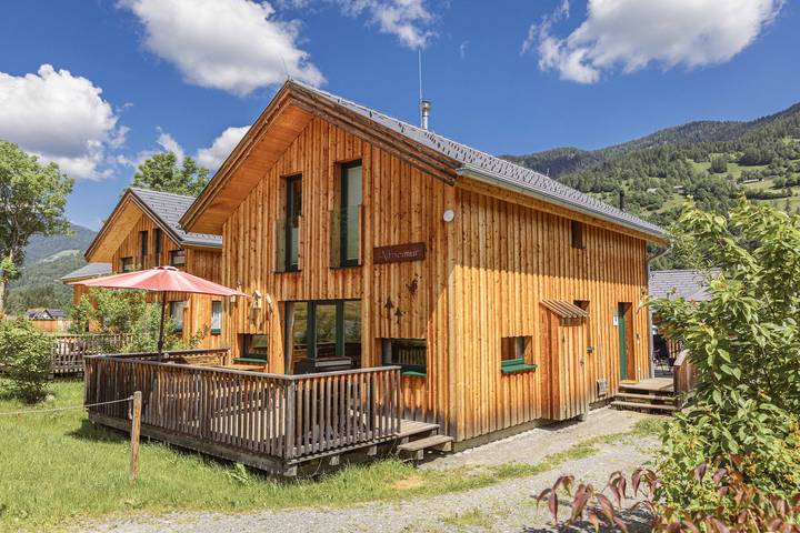 Ferienhaus für 8 Personen, mit Terrasse und Whirlpool sowie Sauna - 1