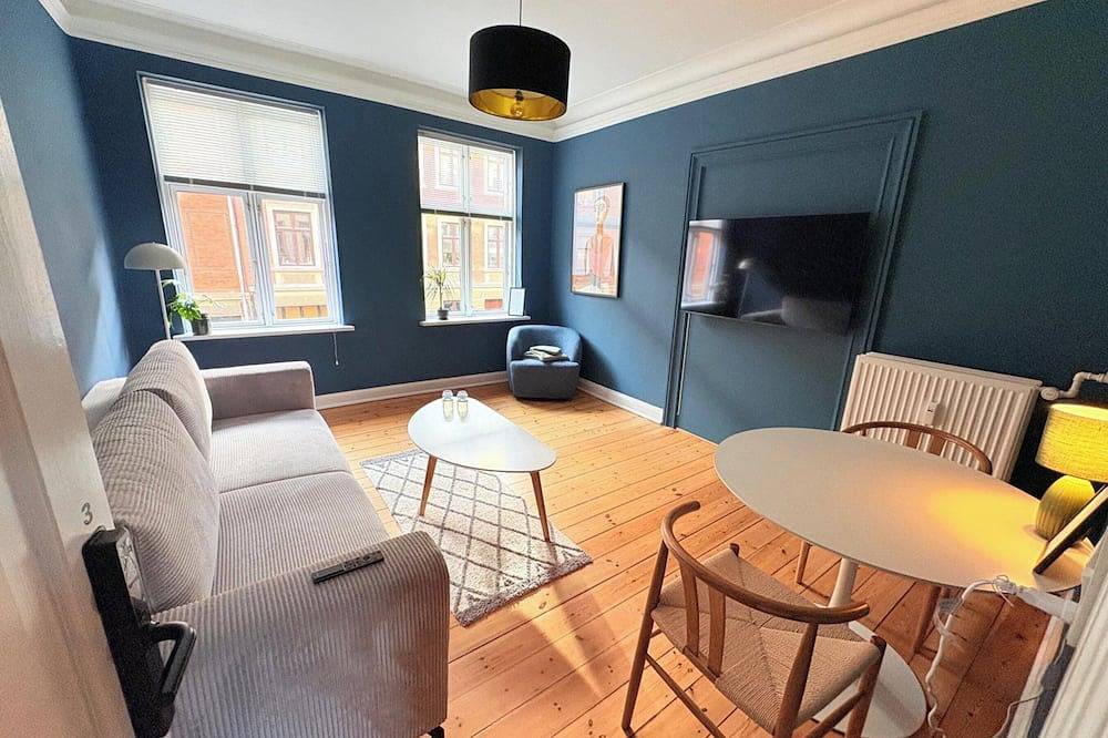 Gbh - Blue Lounge in Aalborg, Limfjord in Nordjütland