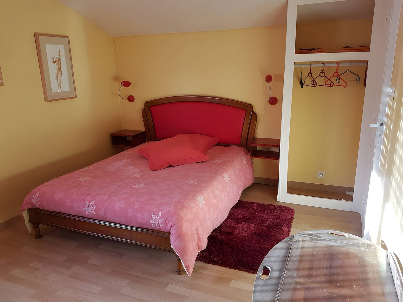 Bed and Breakfast 'Aux Quatre Vents - Chambre Citron' con vistas y piscina compartida in Houssen, Región de Colmar