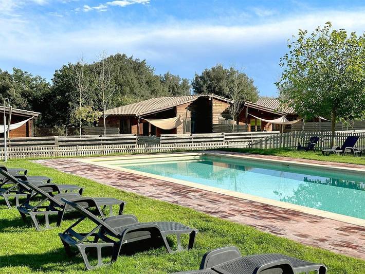 Camping para 2 personas, con jardín y piscina para niños además de terraza y piscina en Provincia de Gerona - 2