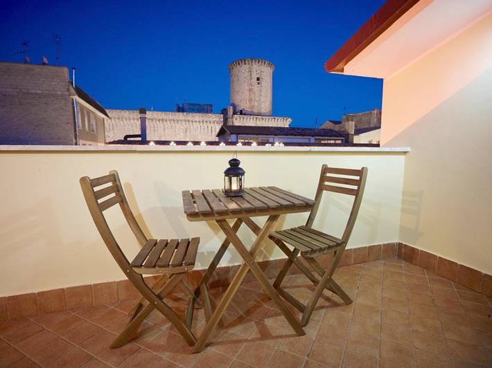 B&b per 2 persone, con Terrazza e Panorama a Fondi