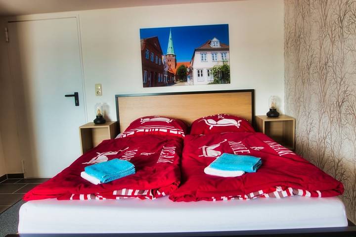 Zimmer für 2 Personen, mit Garten in der Lübeck - 2