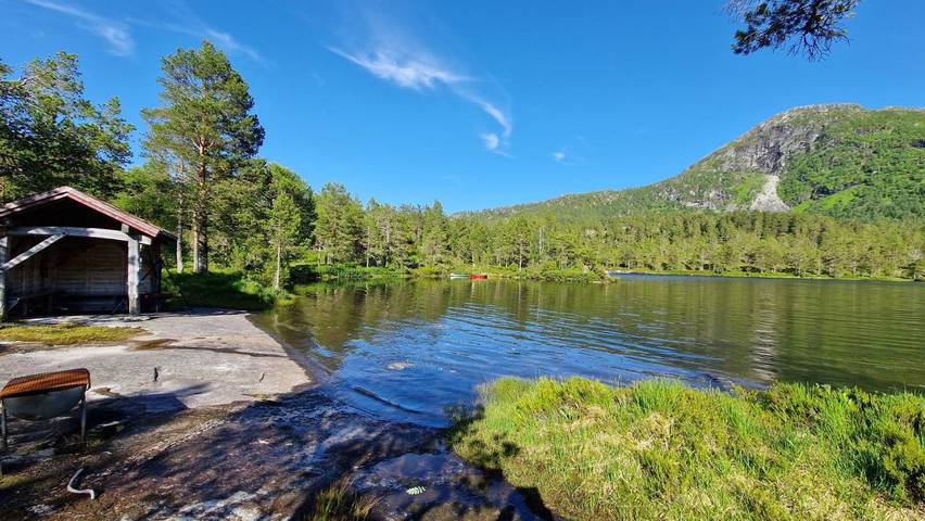 Lodge für 2 Personen, mit Ausblick und Terrasse sowie Seeblick, mit Haustier in Nördliches Fjordnorwegen - 2