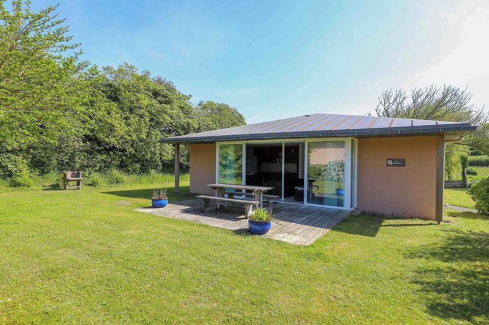 Schönes Haus 100 Meter Vom Strand Mit Pool 4 in Guissény, Brest und Umgebung