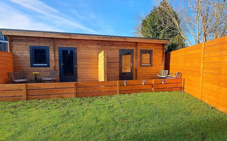 Gîte pour 2 personnes, avec Terrasse ainsi que Jardin et Vue à Purmerend