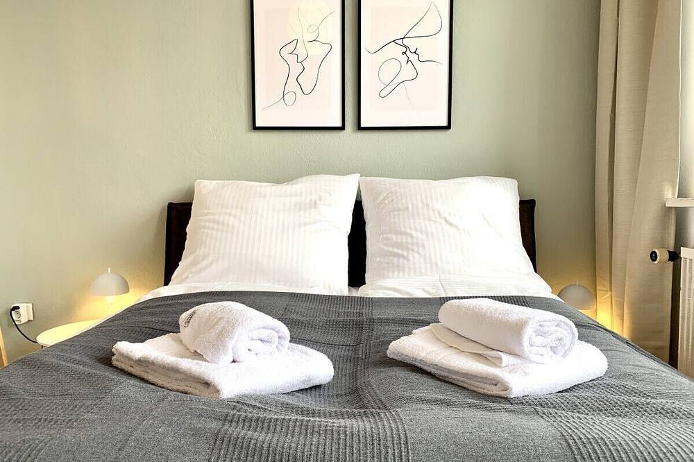 Ganze Wohnung, Bright and Comfortable 1Br Flat in Augsburg in Augsburg-Innenstadt, Augsburg