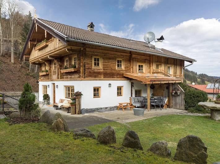 Ferienwohnung für 10 Personen, mit Balkon und Terrasse sowie Garten in Kelchsau - 2