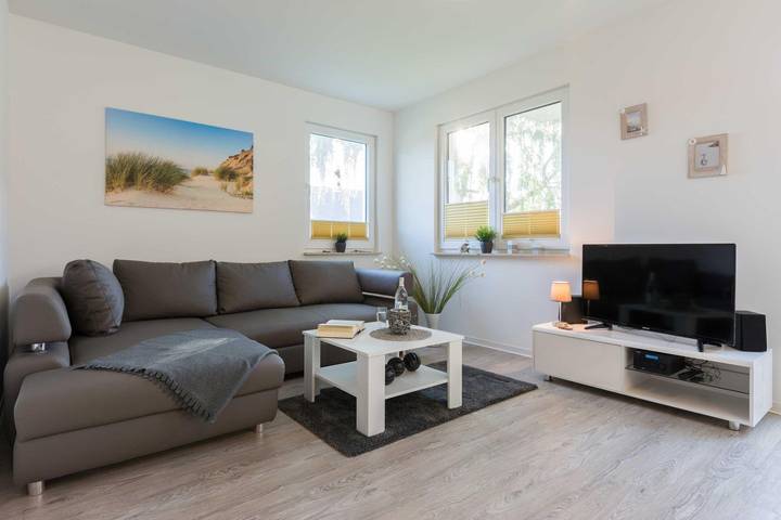 Ferienwohnung für 4 Personen, mit Terrasse und Garten in Börgerende-Rethwisch - 3