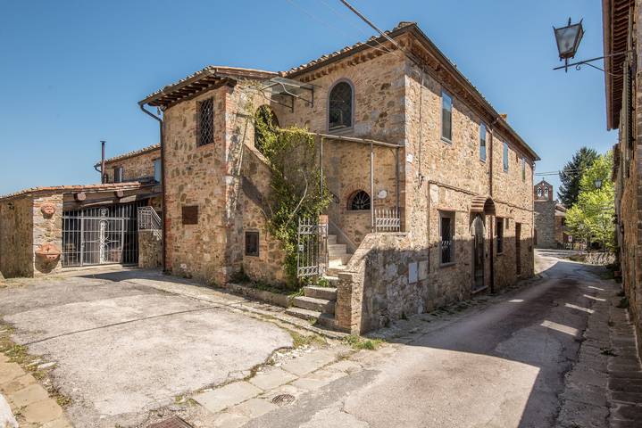 Apartamento entero, Apartamento Casale Rosennano - Tinaia con jardín compartido y Wi-Fi in Castelnuovo Berardenga (Comune), Chianti
