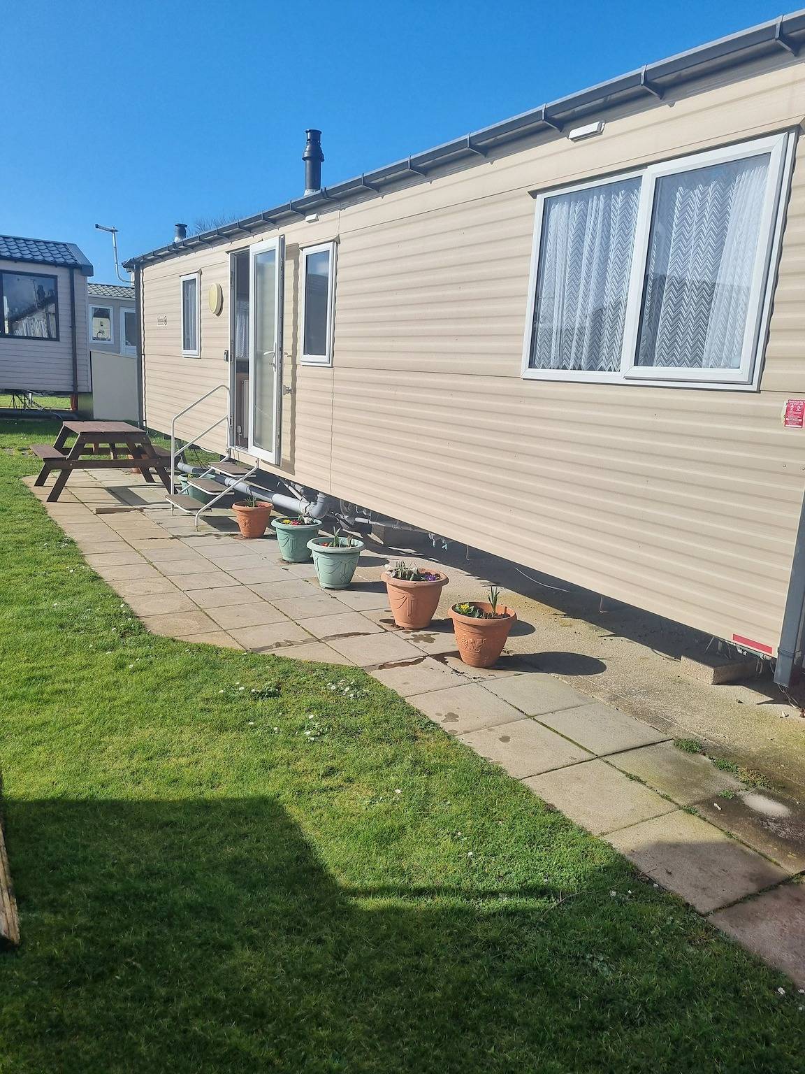 Trecco Bay Porthcawl 2-Bed Caravan, Sleeps 6 in Porthcawl, Bridgend region