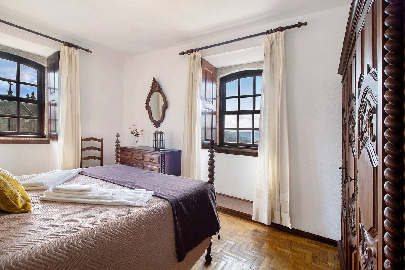 Quarto 'Quarto 2 - Casa Do Adro' com Vista para a Montanha, Wi-Fi e Ar Condicionado in Soajo, Parque Nacional da Peneda-Gerês