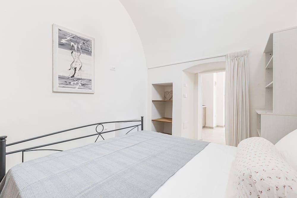Entire apartment, Lecasinedico` - Mia by Barbarhouse in Castrignano del Capo, Gulf of Taranto