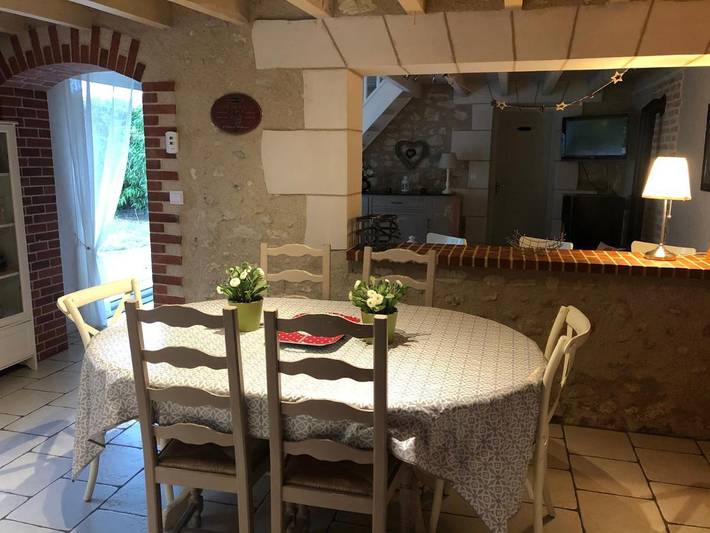Location de vacances pour 4 personnes, avec vue et jardin à Thésée - 4
