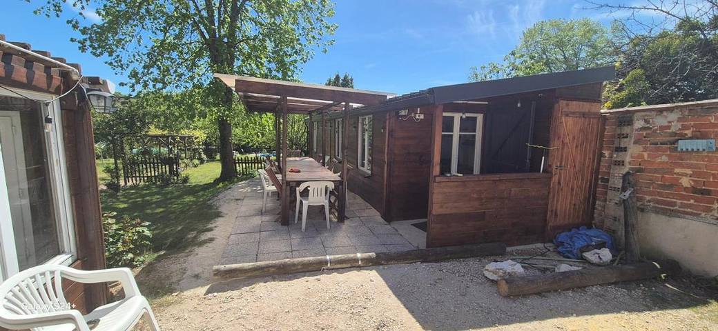 Gîte pour 7 personnes, avec jardin ainsi que terrasse et vue à Mortcerf