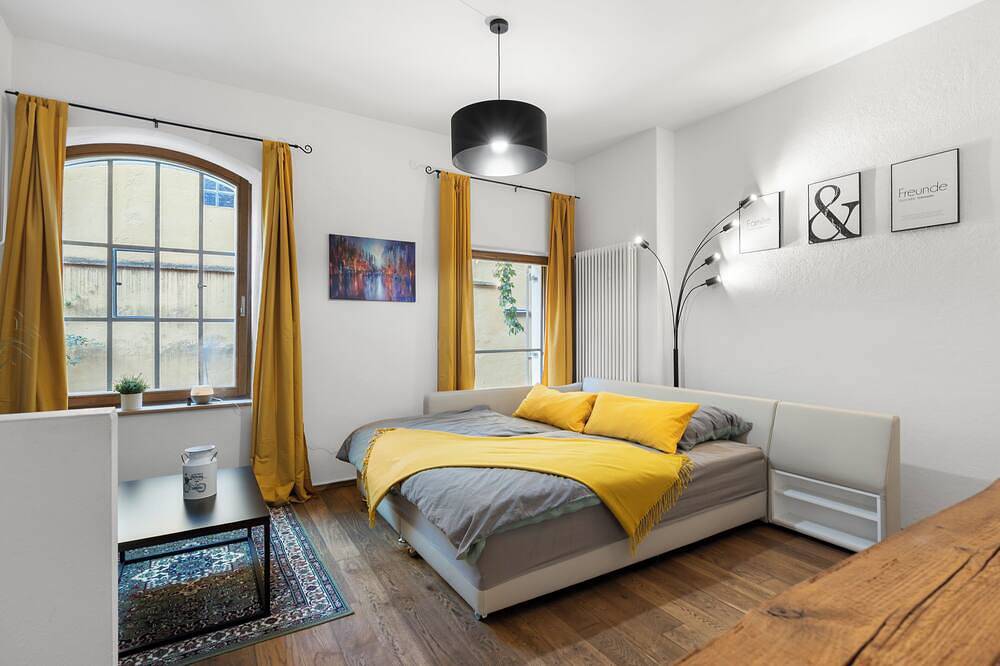 Ganze Wohnung, Altstadttraum für Familien und Radfahrer mit Fahrradstellplatz, zentral gelegen in Wasserburg am Inn, Landkreis Rosenheim