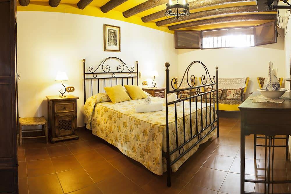 House / Villa - Carcabuey in Carcabuey, Sierras Subbéticas