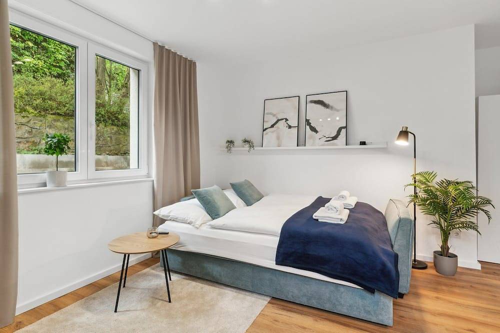 Ganze Wohnung, Stylisches Apartment mit Terrasse & kostenlosem Parkplatz Beste Lage Bielefeld´s in Bielefeld, Nordrhein-Westfalen