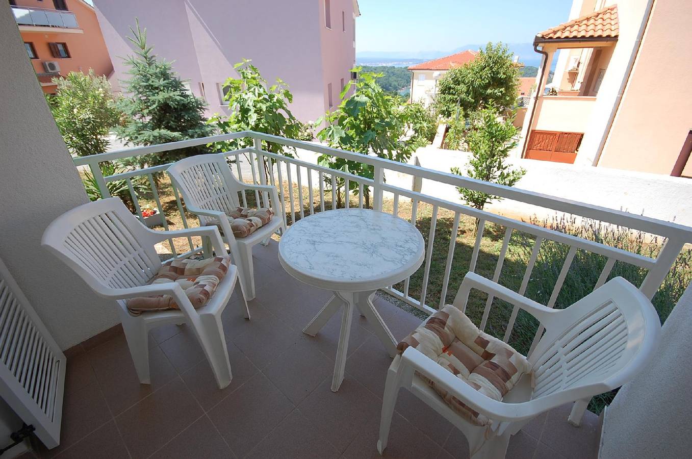 Ganze Ferienwohnung, Apartment for 4 persons approx. 37 qm in Njivice, Kvarner Bay (Krk) in Njivice, Krk