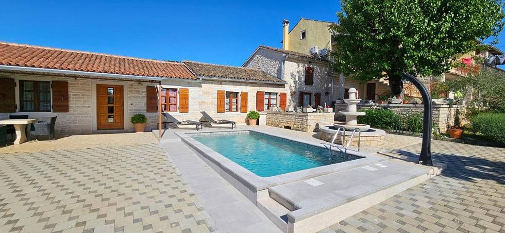 Ferienwohnung für 6 Personen, mit Pool und Terrasse sowie Garten - 1