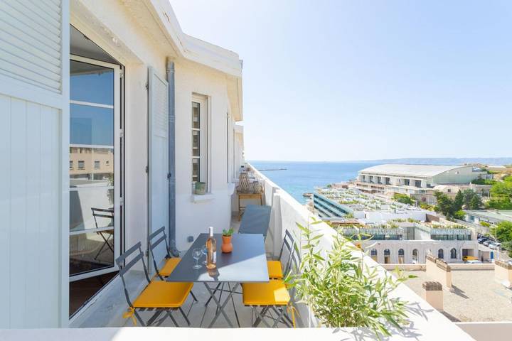 Gîte pour 4 personnes, avec balcon et vue dans Plage des Catalans - 2
