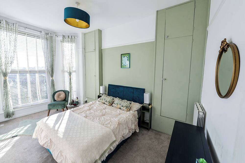 Entire apartment, Luxury Hastings Apartment in Hastings, East Sussex
