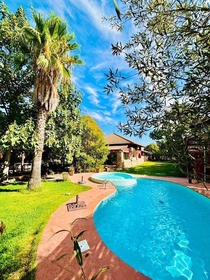 Casa rural para 23 personas, con Jacuzzi y Terraza además de Jardín y Piscina en Cardiel de los Montes - 2