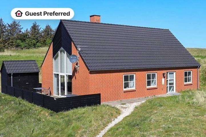 Ferienhaus für 8 Personen, mit Whirlpool und Terrasse, mit Haustier