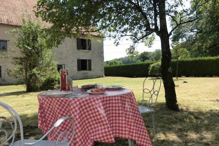 Chalet pour 15 personnes, avec Jardin dans le Doubs