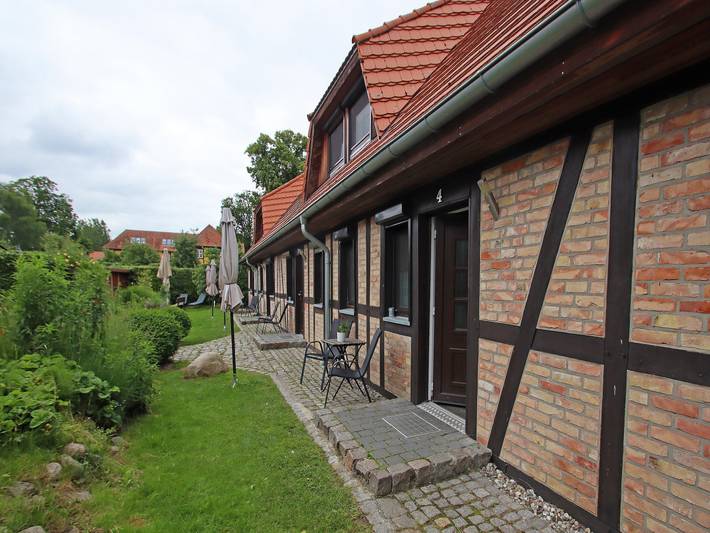 Ferienwohnung für 8 Personen, mit Garten und Terrasse in Lütow - 4