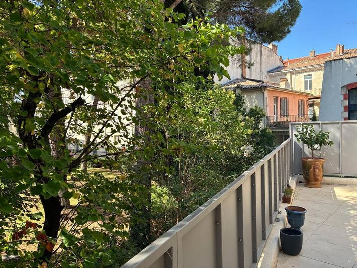 Gîte pour 2 personnes, avec terrasse dans Arenes De Nimes - 2