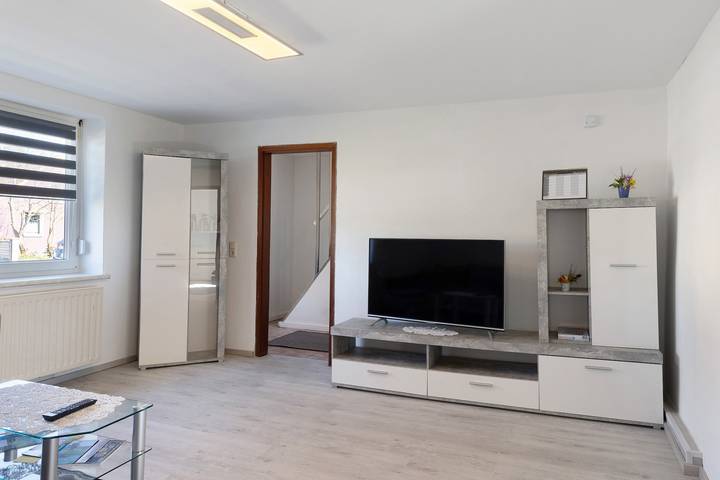 Casa de vacaciones 'Ferienhaus' con terraza privada, jardín privado y Wi-Fi in Zernitz-Lohm, Westhavelland