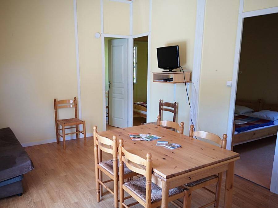 Camping Les Rulières - Chalet 7 personas - 3 habitaciones Grand Confort (con instalaciones de pesca) in Fontenay-le-Comte