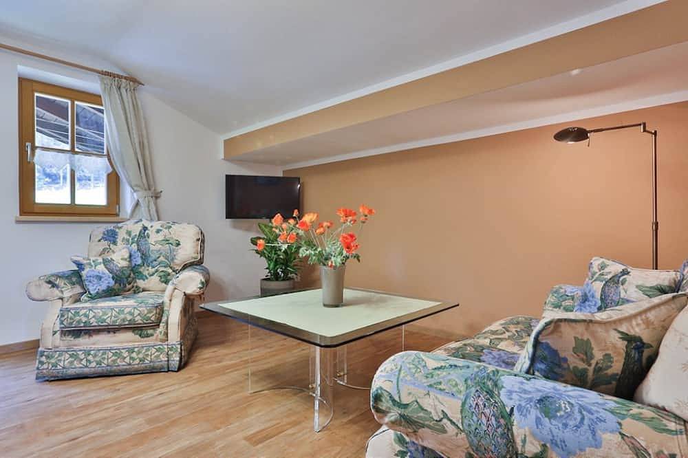 Ganze Wohnung, Ferienwohnung, 2 Personen, 60 m², Dusche/Wc, Tv, 1 Schlafzimmer, Balkon, Dachgeschoss, Nichtraucher in Hintersee, Ramsau bei Berchtesgaden