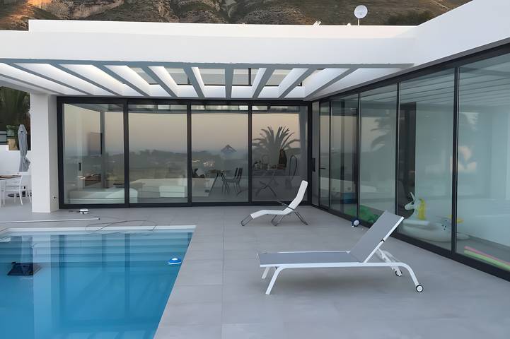 Villa pour 10 personnes, avec jardin, animaux acceptés à Dénia - 3