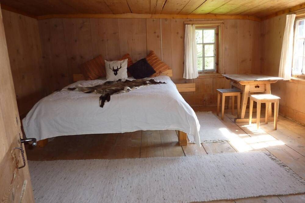 Alte Gonda in Luzein, Plessur Alpen