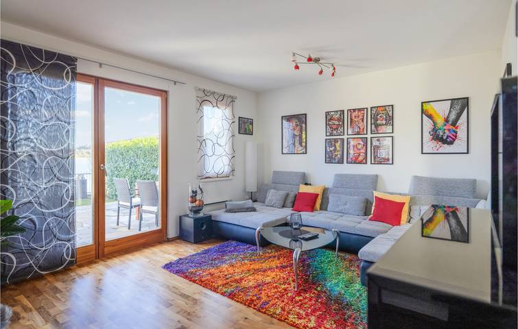 Ferienhaus für 6 Personen mit Seeblick in Rauchwart, Bezirk Güssing