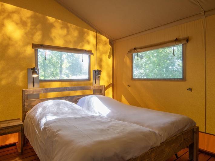 Camping für 6 Personen, mit Terrasse und Pool in Limburg (Niederlande) - 2