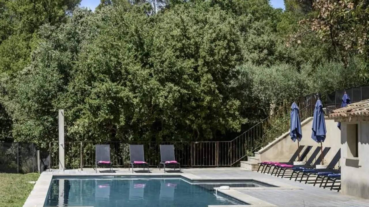 Appartement de vacances entier, Ferienwohnung für 14 Personen (290 m²) in Cadenet in Cadenet, Parc naturel régional du Luberon