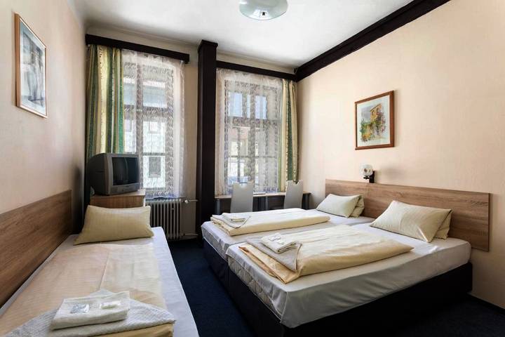 Gîte pour 3 personnes, avec terrasse et vue à Plzeň - 2