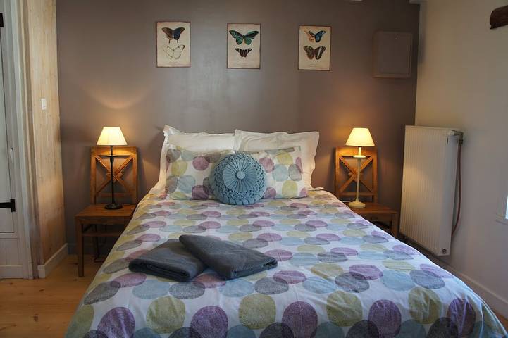 Location de vacances pour 6 personnes, avec jardin à Giez - 3