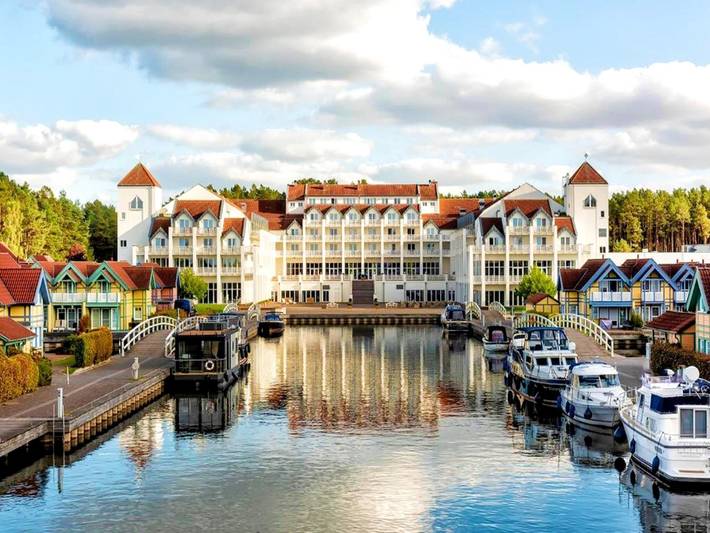 Ferienwohnung für 2 Personen, mit Sauna und Pool sowie Terrasse, mit Haustier in Rheinsberg