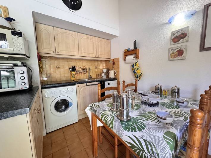 Ganze Wohnung, Ruhige Villa-Club, Seeblick - 4 Pers. in La Coudoulière, Six-Fours les Plages
