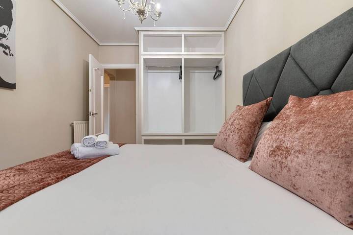 Apartamento entero, Apartamento reformado en zona residencial con garaje y wifi in Bilbao, Vizcaya
