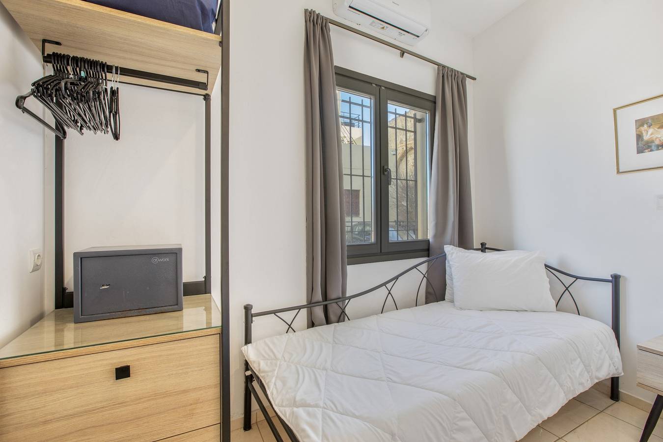 Room 'Porto Chania A3' with Shared Garden, Wi-Fi and Air Conditioning in Splantzia, Chania region