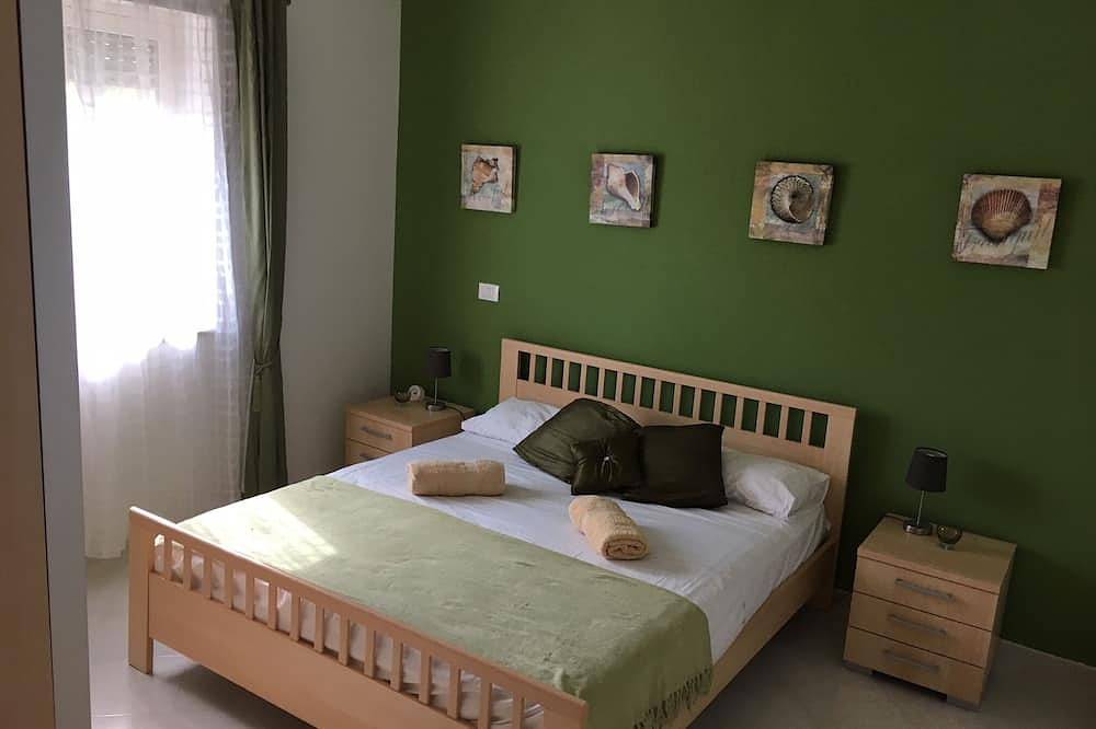Apartamento entero, Charming 2-bedroom apartment with Wifi, Ac close to beach and swimming pools in Pizzo, Provincia de Vibo Valentia
