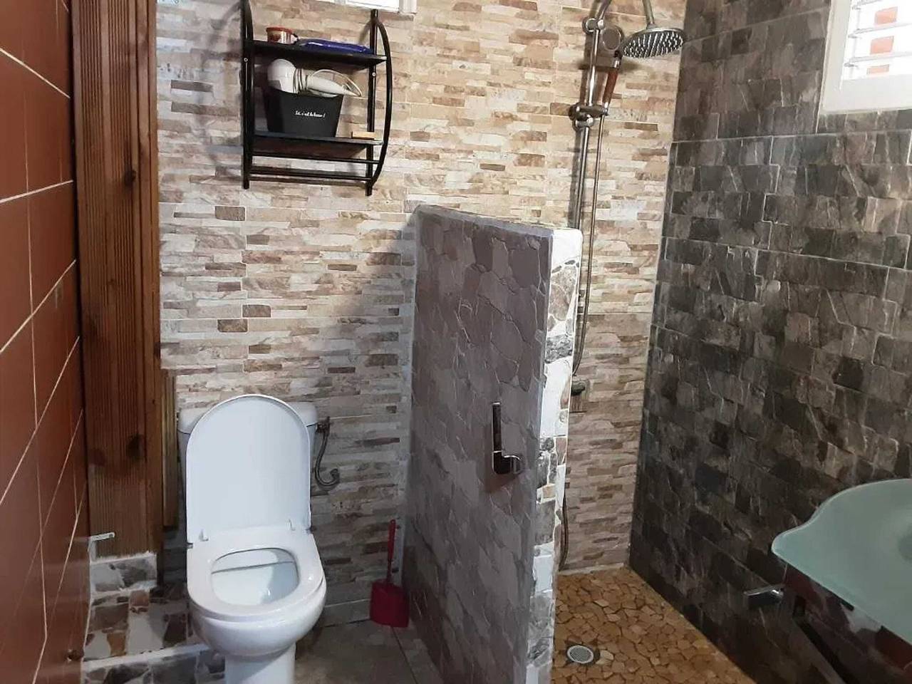 Bungalow cosy à Capesterre-Belle-Eau avec piscine in Capesterre-Belle-Eau, Guadeloupe