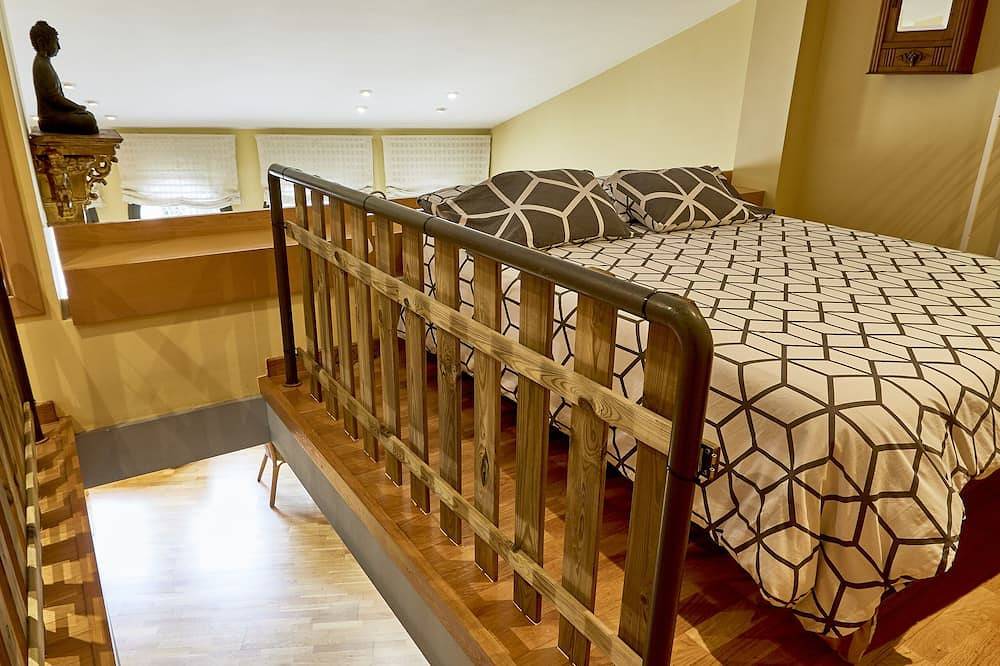 Apartamento entero, Amazing dúplex near the cathedral in the heart to Girona in Gerona, Gironés