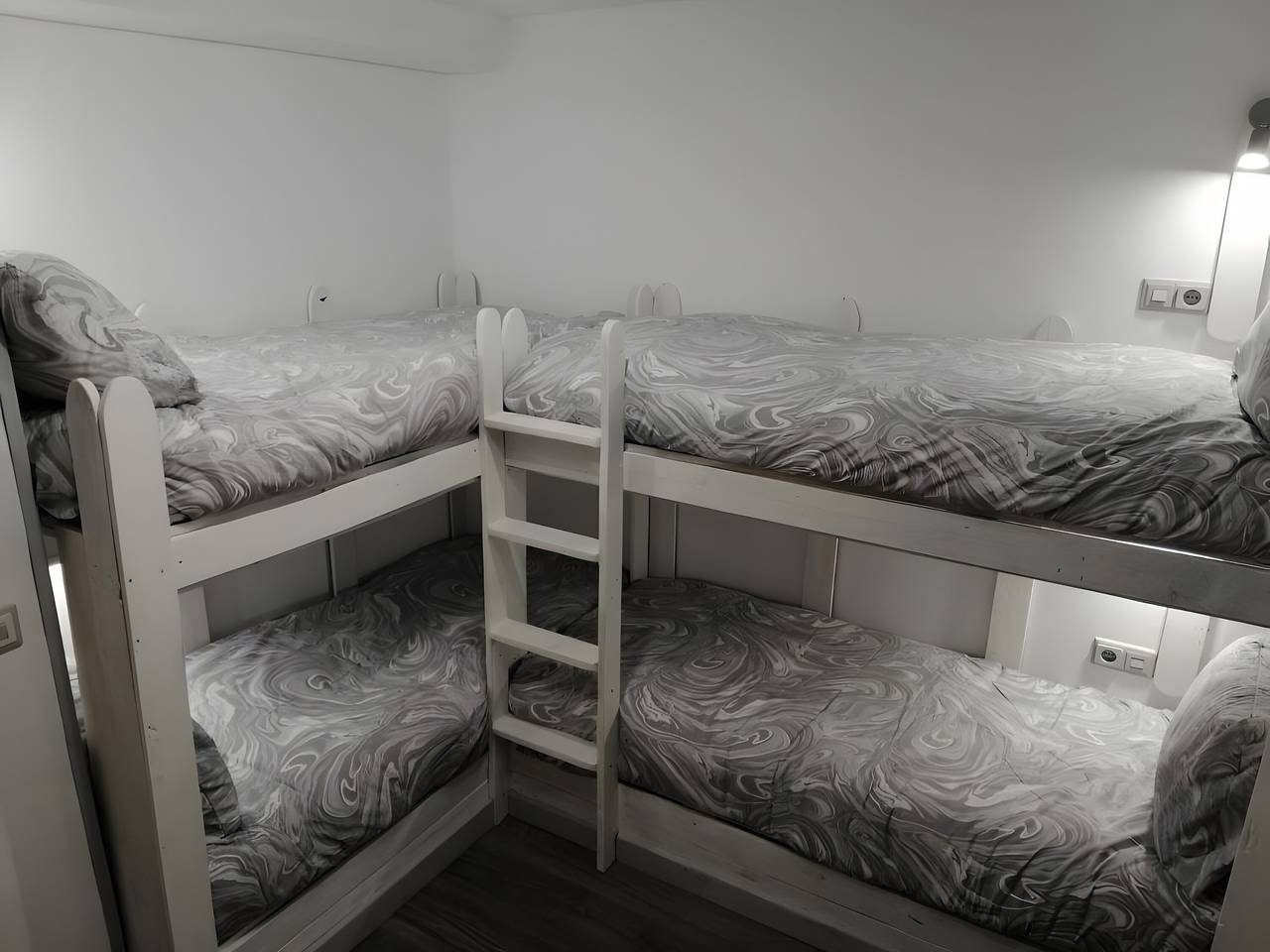 Casa Roiz Vierbettzimmer in Santillana del Mar, Kantabrische Küste