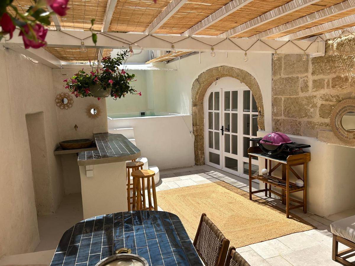 Appartement entier, Maison véla & Jacuzzi in Saint-Jean-de-Védas, Côte méditerranéenne (France)