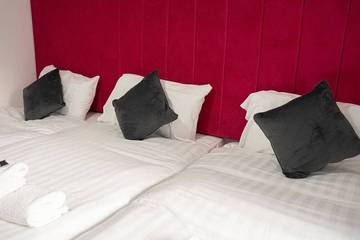 Glamping for 5 People in Liverpool, Merseyside, Photo 1